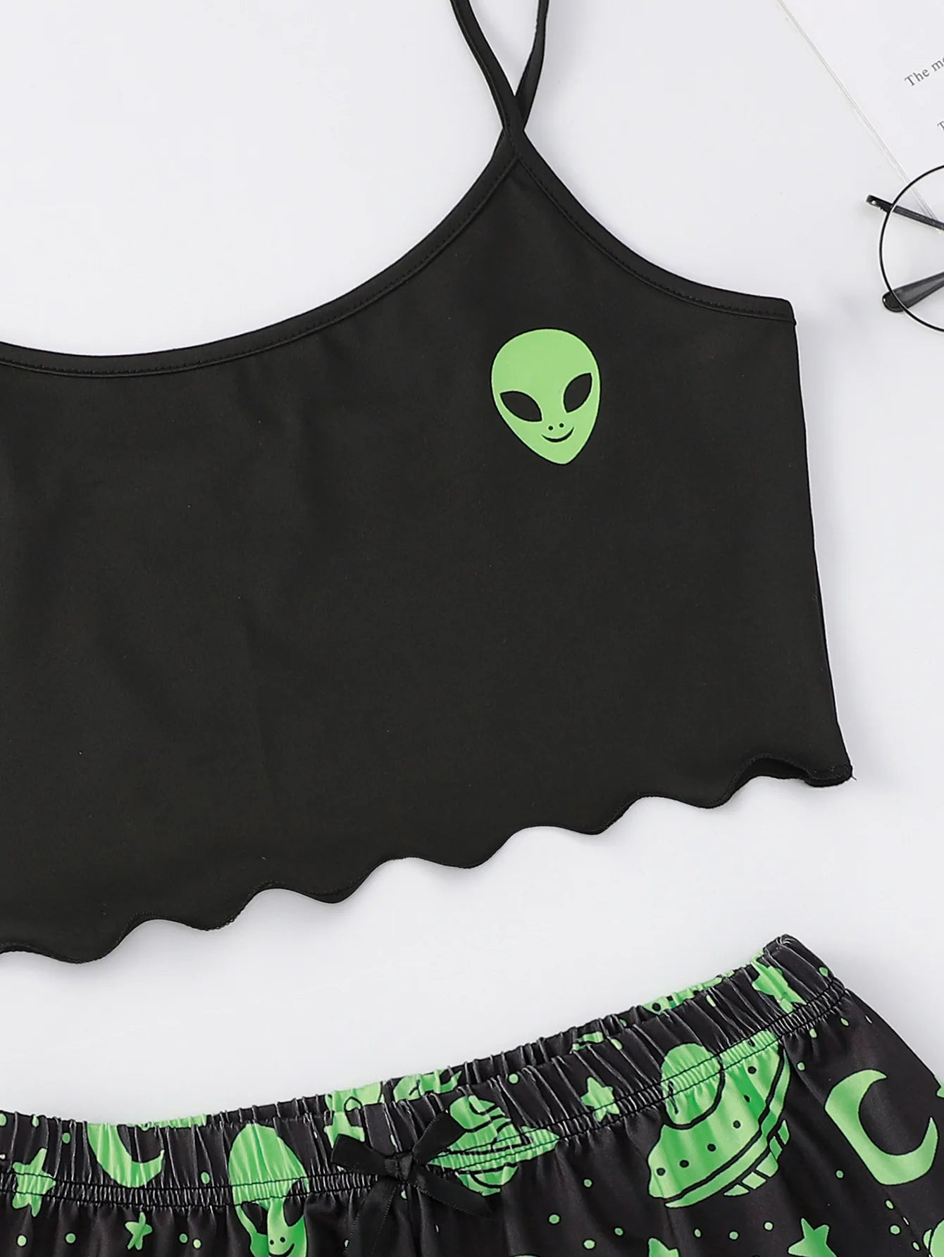New Women's Pajamas Sexy Alien Print Sling Sleepwear Set  V-Neck Pyjamas Female Homewear Sleeveless Cute  Top And Shorts